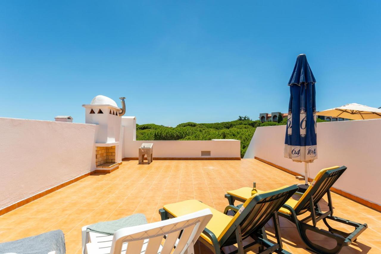 Pine Trees Penthouse Apartment Olhos de Agua  Luaran gambar