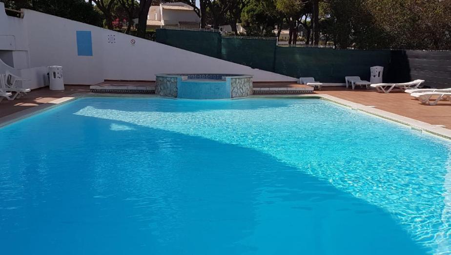 Pine Trees Penthouse Apartment Olhos de Agua  Luaran gambar
